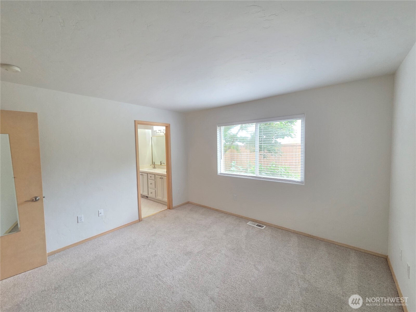 6604 Riviera Court Southeast Lacey, WA 98513 - Photo 16 of 22