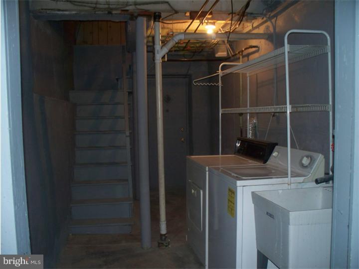 1837 Ashley Road Philadelphia, PA 19126 - Photo 21 of 23 Laundry Room