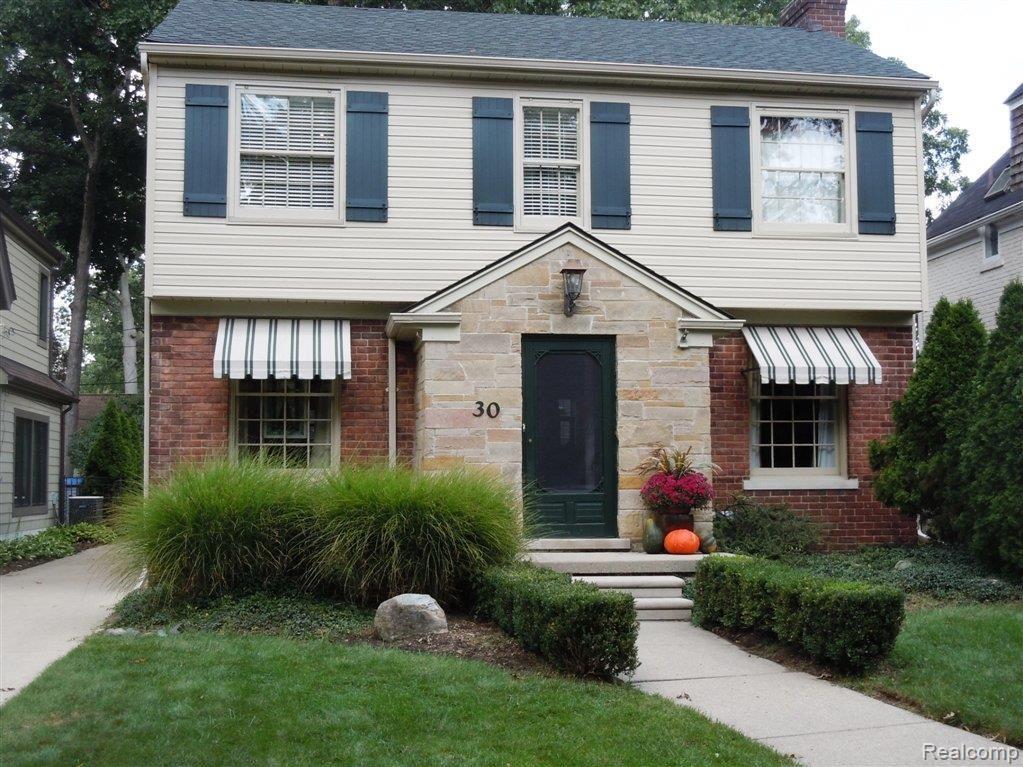 30 Norwich Road Pleasant Ridge, MI 48069 - Photo 1 of 34 DSCN4423.JPG