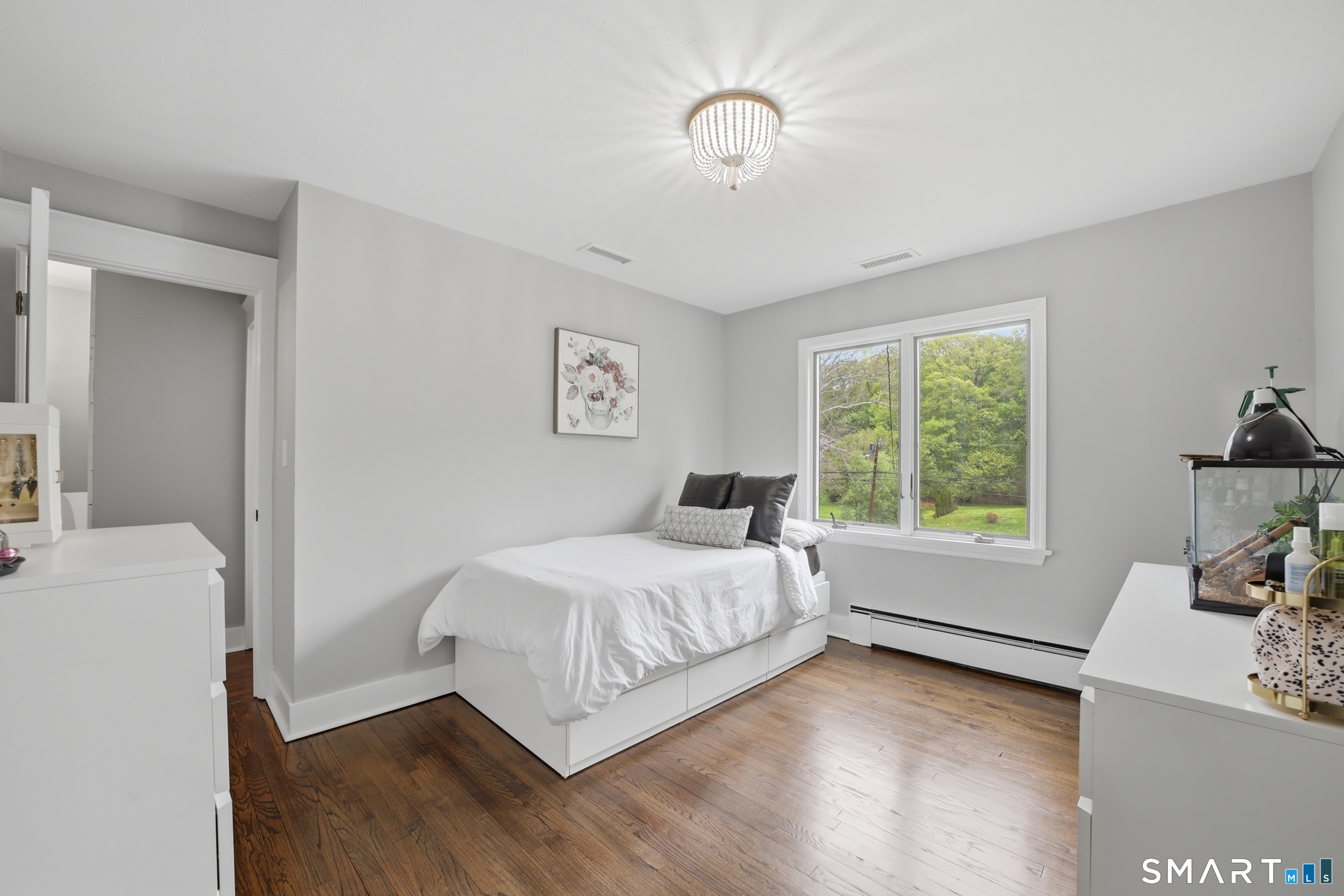 19 Eastwood Road Norwalk, CT 06851 - Photo 15 of 21