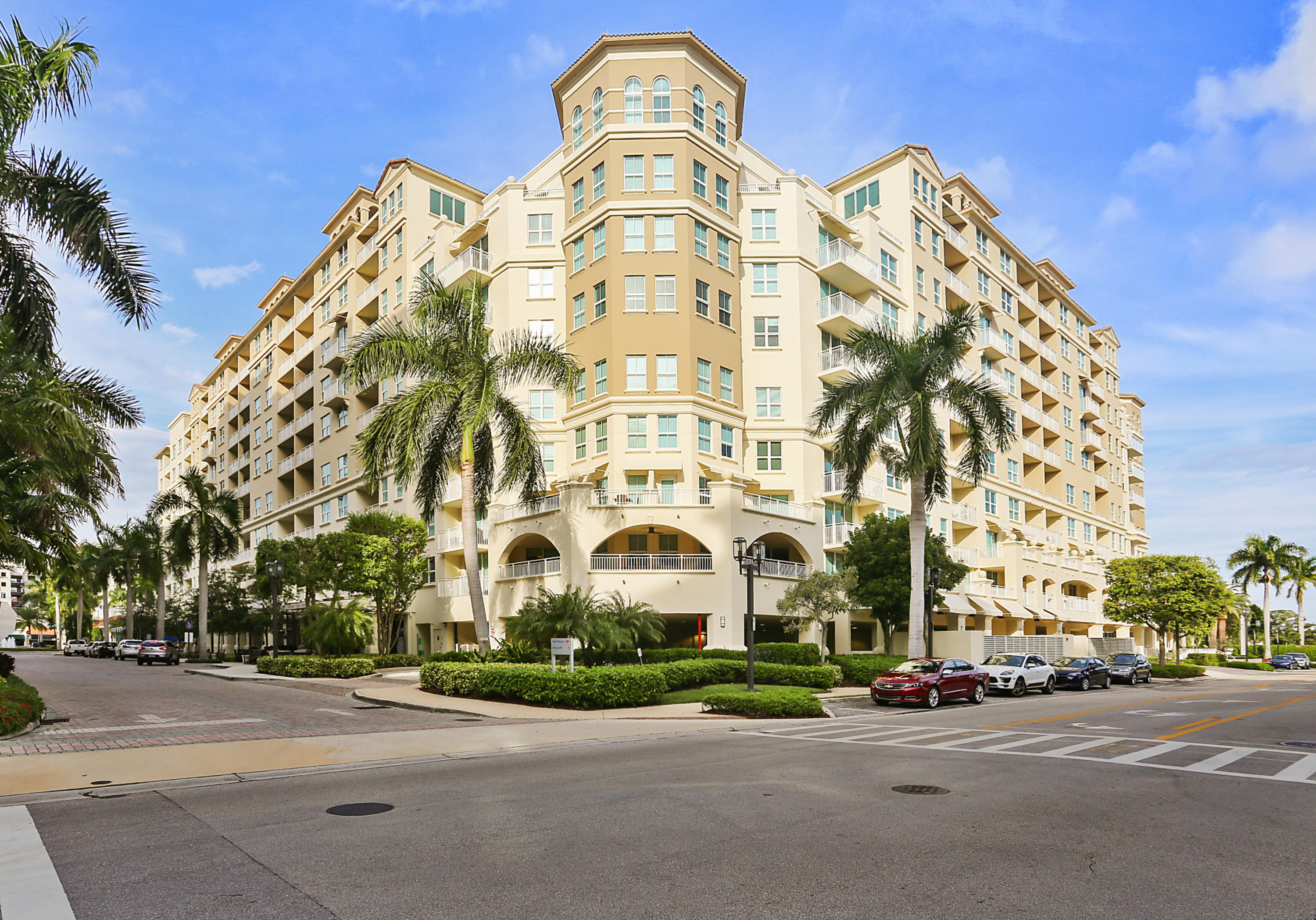 99 Southeast Mizner Boulevard, Unit 846 Boca Raton, FL 33432 - Photo 2 of 12 IMG_9788