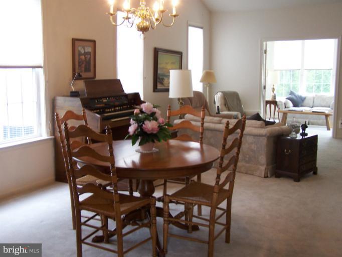 13530 Ryton Ridge Lane Gainesville, VA 20155 - Photo 8 of 22 Dining Room