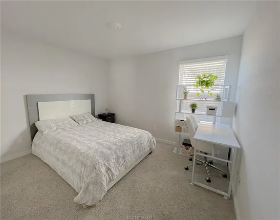 $2,200 | 965 Lady Bird Lane, College Station, TX 77845