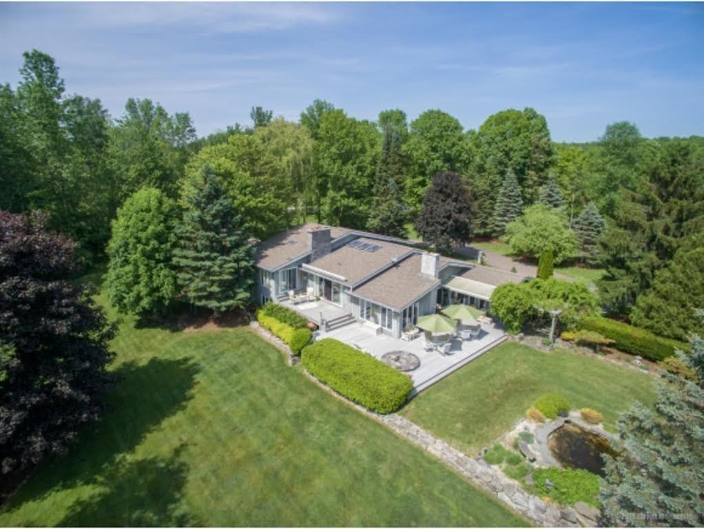 640 Converse Bay Road Charlotte, VT 05445 - Photo 13 of 39 Gallery Image 13
