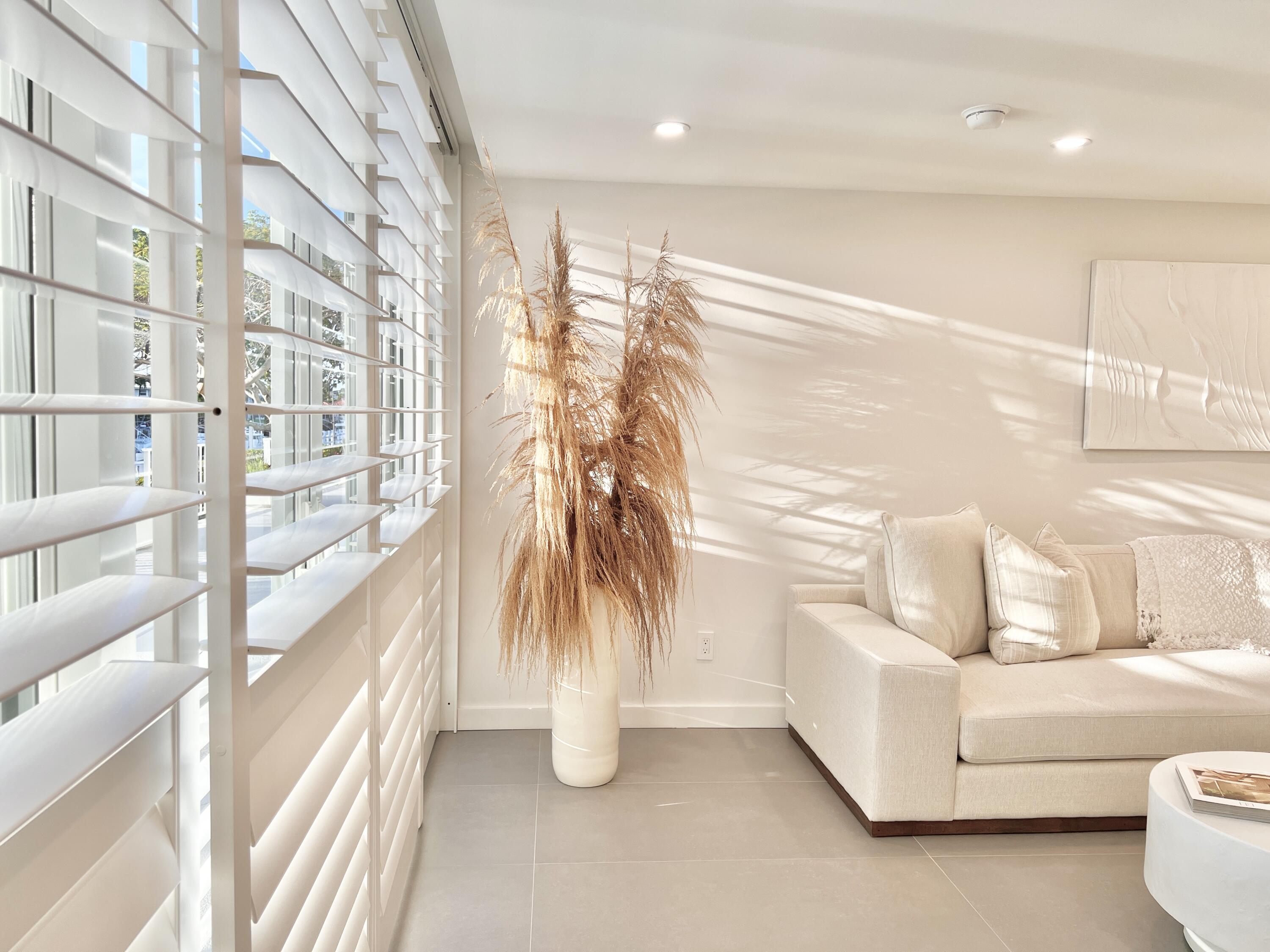 765 Jeffery Street, Unit 101 Boca Raton, FL 33487 - Photo 5 of 46 IMG_6665