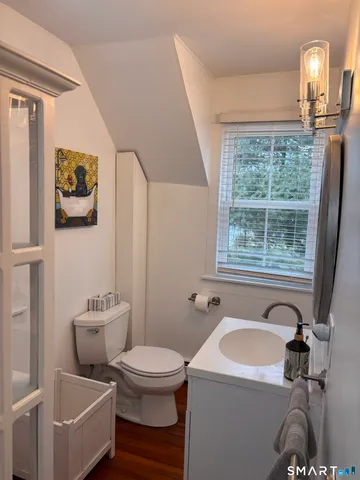 $3,000 | 11 Uncas Road, East Lyme, CT 06357