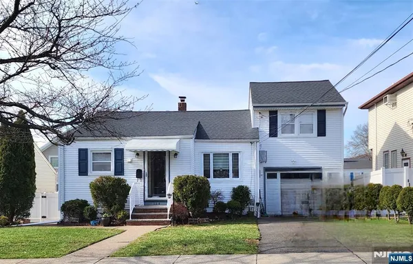 $600,000 | 114 Ave F, Lodi, NJ 07644