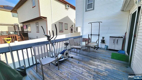 $600,000 | 114 Ave F, Lodi, NJ 07644