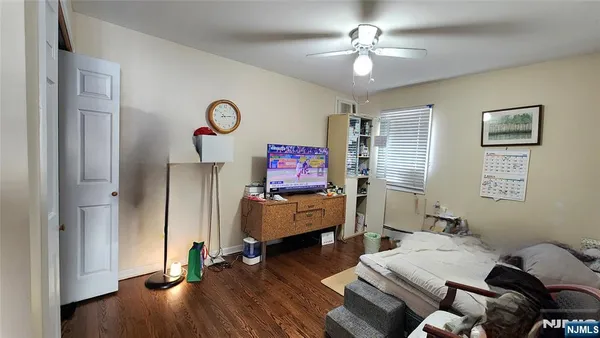 $600,000 | 114 Ave F, Lodi, NJ 07644