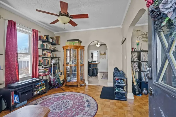 $419,000 | 85 Vermont Street, Cranston, RI 02920
