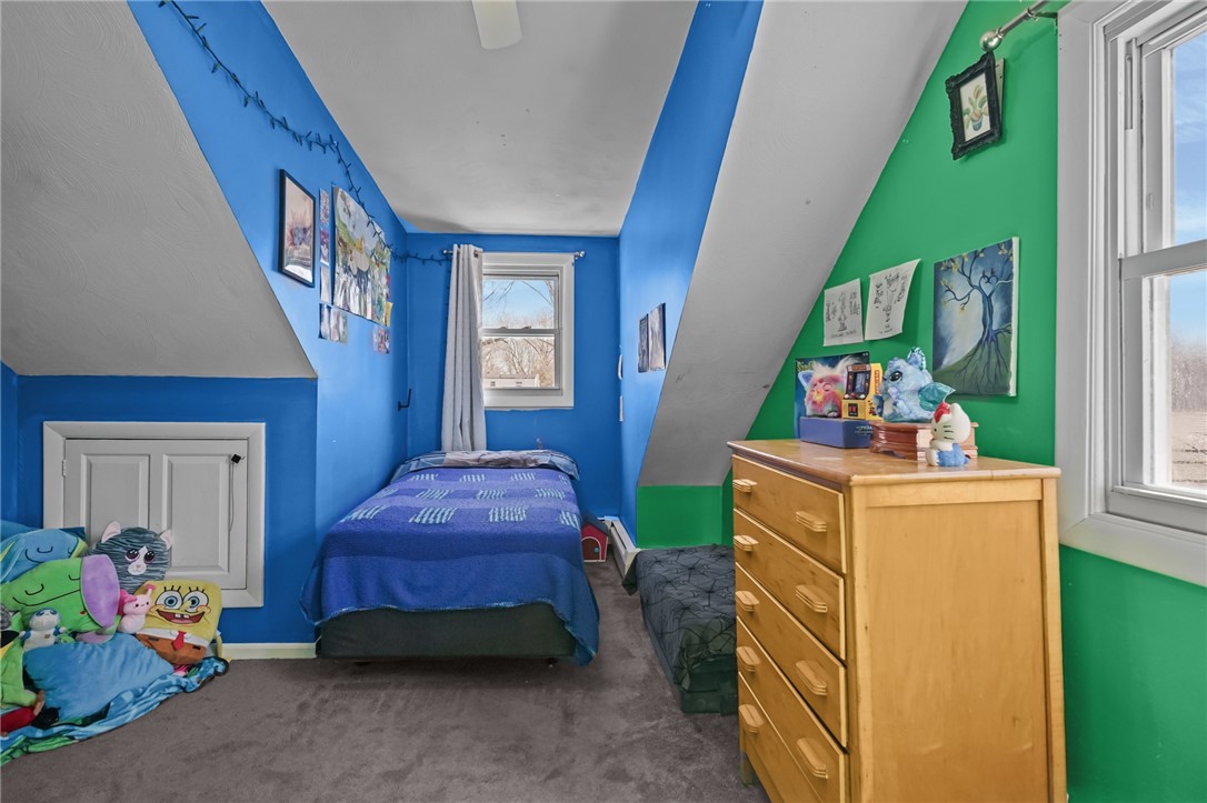 85 Vermont Street Cranston, RI 02920 - Photo 27 of 34