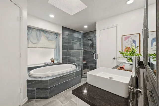 $350,000 | 6737 Inwood Drive, North Richland Hills, TX 76182