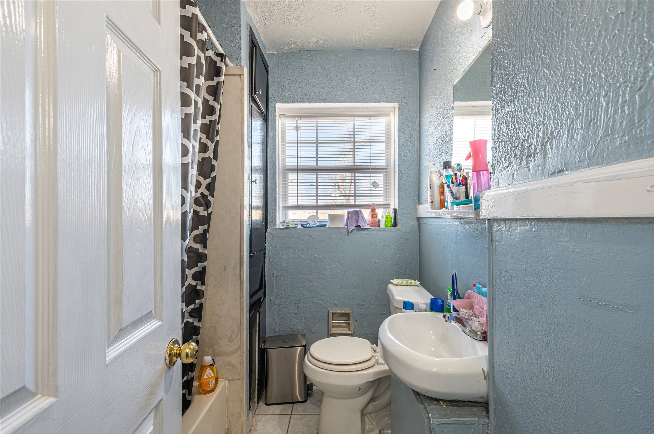 7431 Moline Street Houston, TX 77087 - Photo 20 of 38