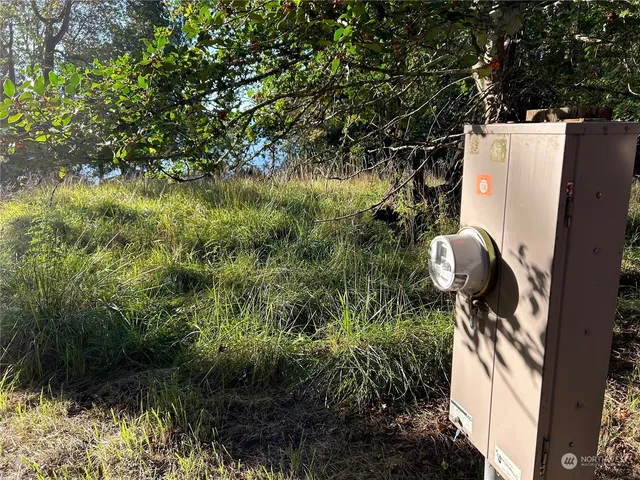 $99,900 | 809 West Herron Boulevard Northwest, Lakebay, WA 98349