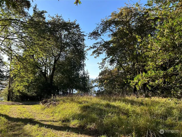 $99,900 | 809 West Herron Boulevard Northwest, Lakebay, WA 98349