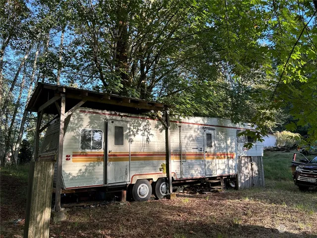 $99,900 | 809 West Herron Boulevard Northwest, Lakebay, WA 98349