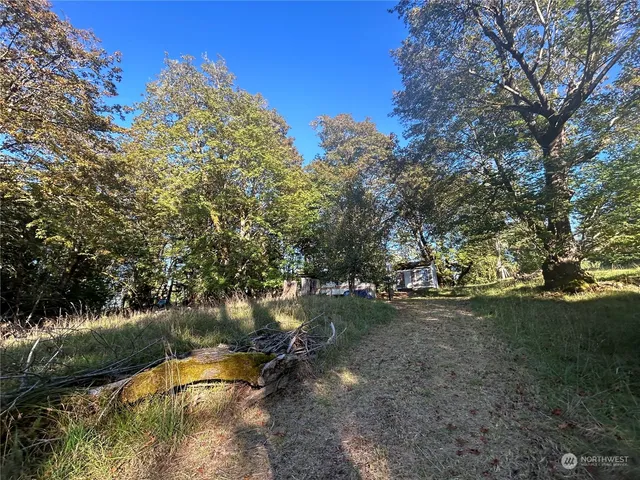 $99,900 | 809 West Herron Boulevard Northwest, Lakebay, WA 98349