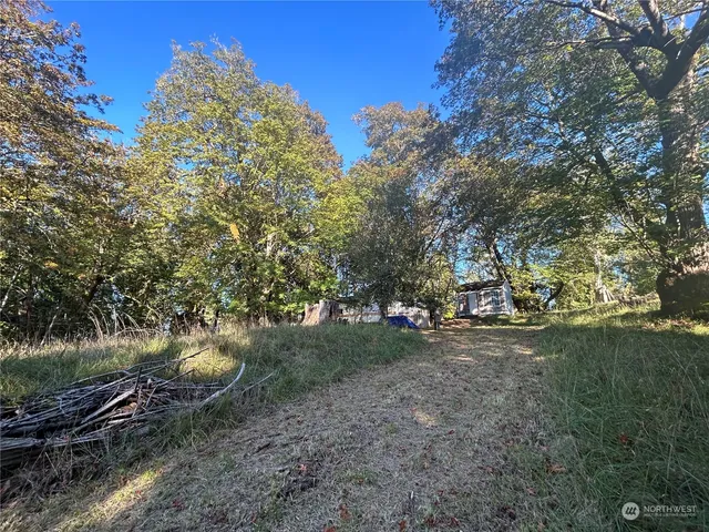 $99,900 | 809 West Herron Boulevard Northwest, Lakebay, WA 98349