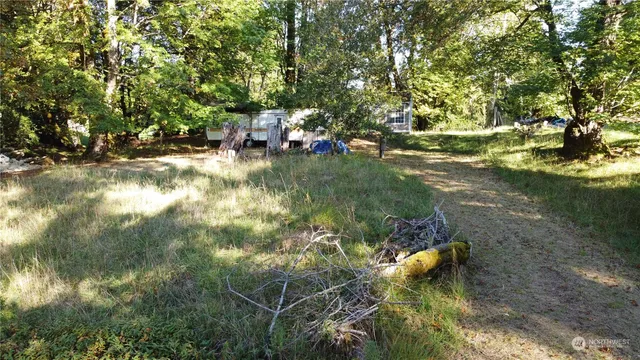 $99,900 | 809 West Herron Boulevard Northwest, Lakebay, WA 98349