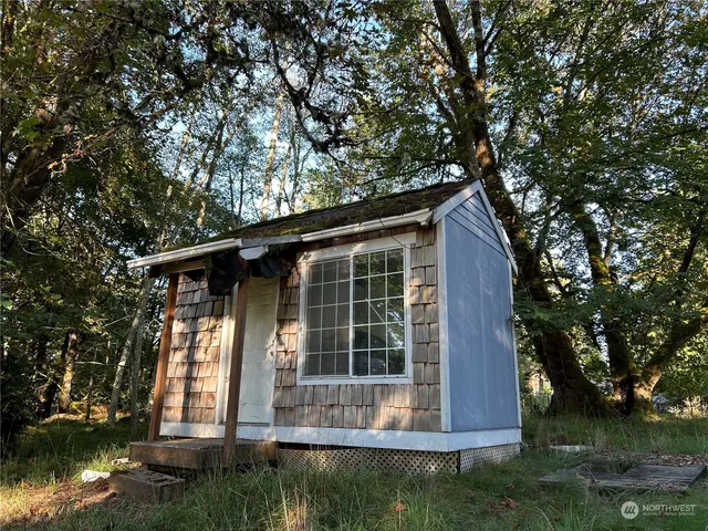 $99,900 | 809 West Herron Boulevard Northwest, Lakebay, WA 98349