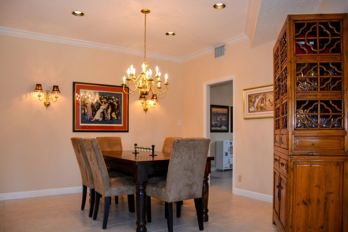 23222 L L'Ermitage Circle Boca Raton, FL 33433 - Photo 12 of 34 DINING ROOM