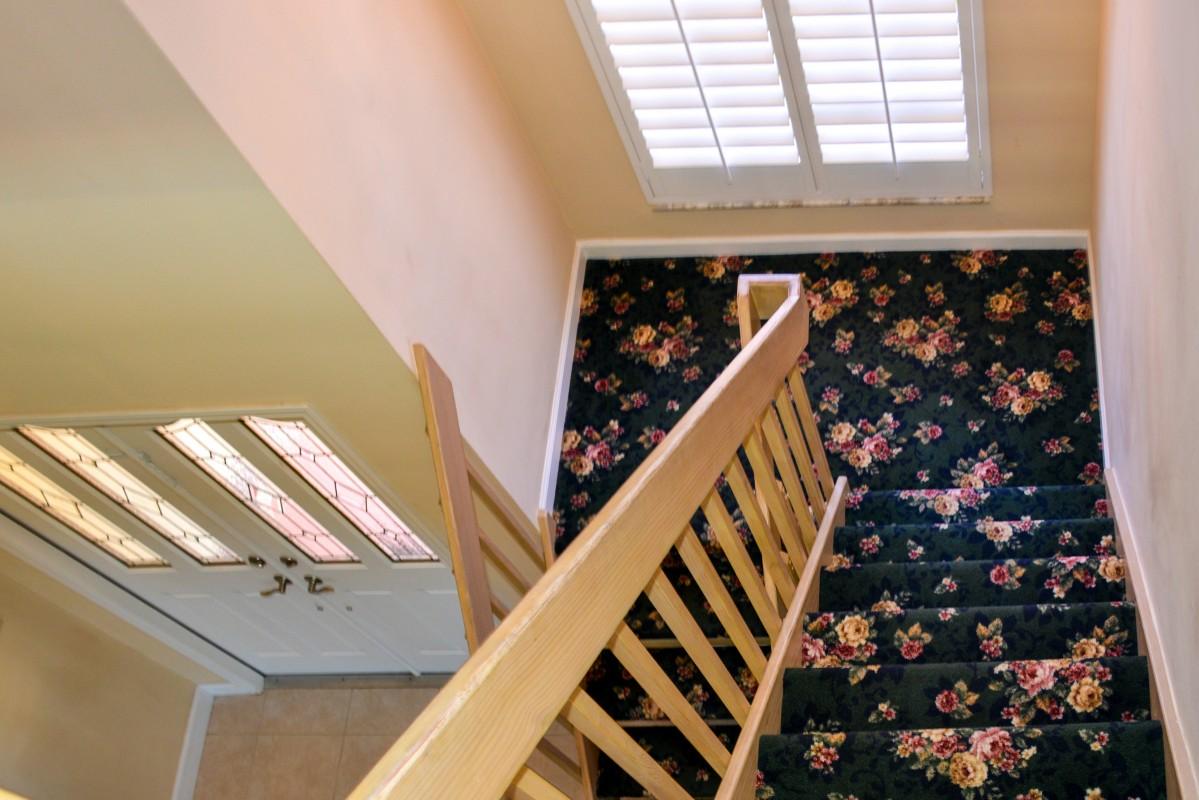 23222 L L'Ermitage Circle Boca Raton, FL 33433 - Photo 20 of 34 HALF LANDING STAIRS