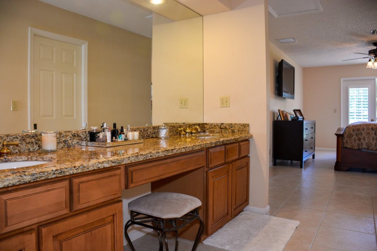 23222 L L'Ermitage Circle Boca Raton, FL 33433 - Photo 25 of 34 MASTER VANITY