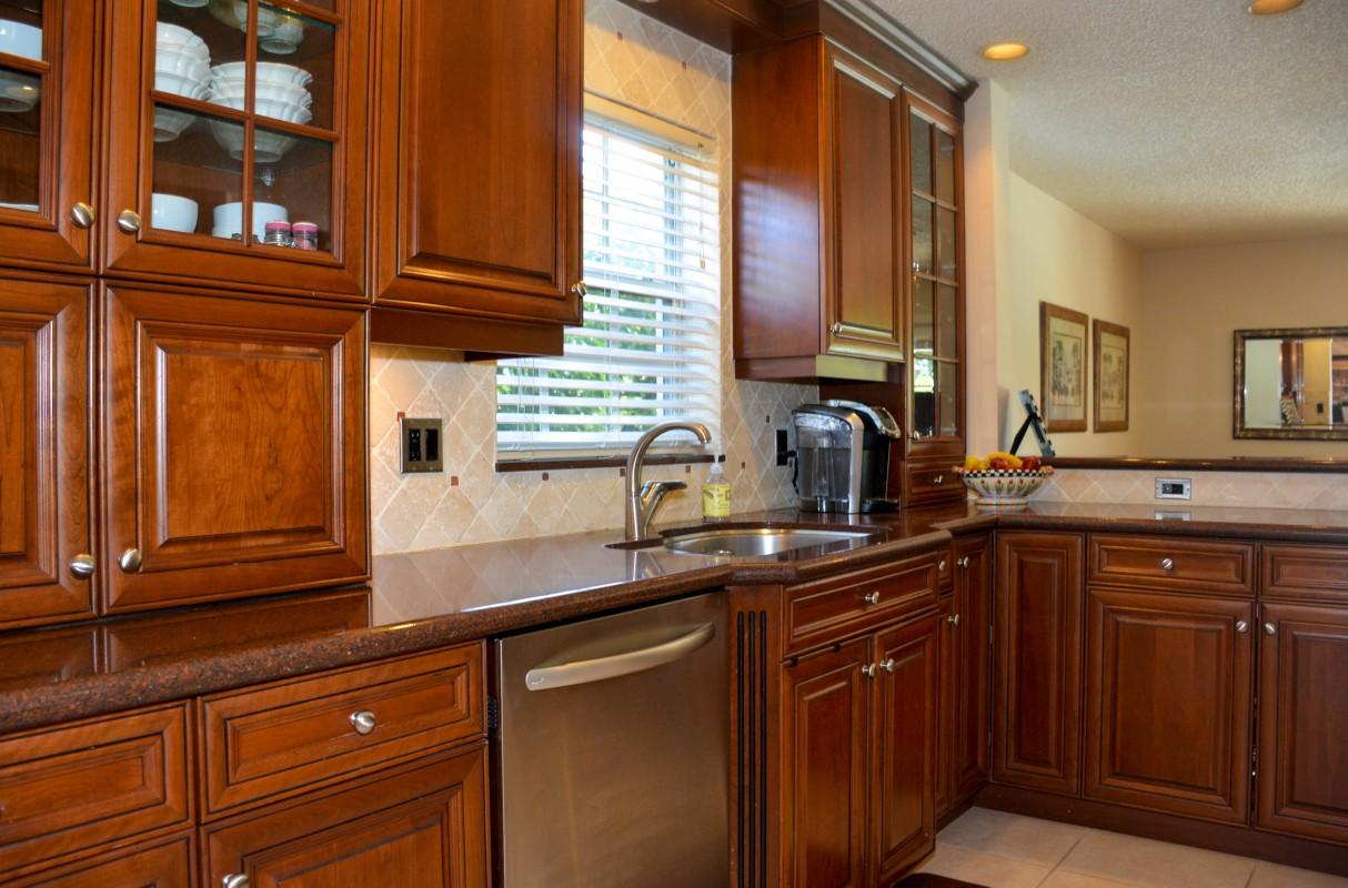 23222 L L'Ermitage Circle Boca Raton, FL 33433 - Photo 3 of 34 KITCHEN