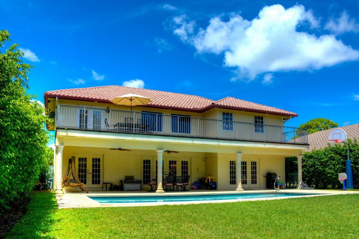 23222 L L'Ermitage Circle Boca Raton, FL 33433 - Photo 33 of 34 REAR VIEW