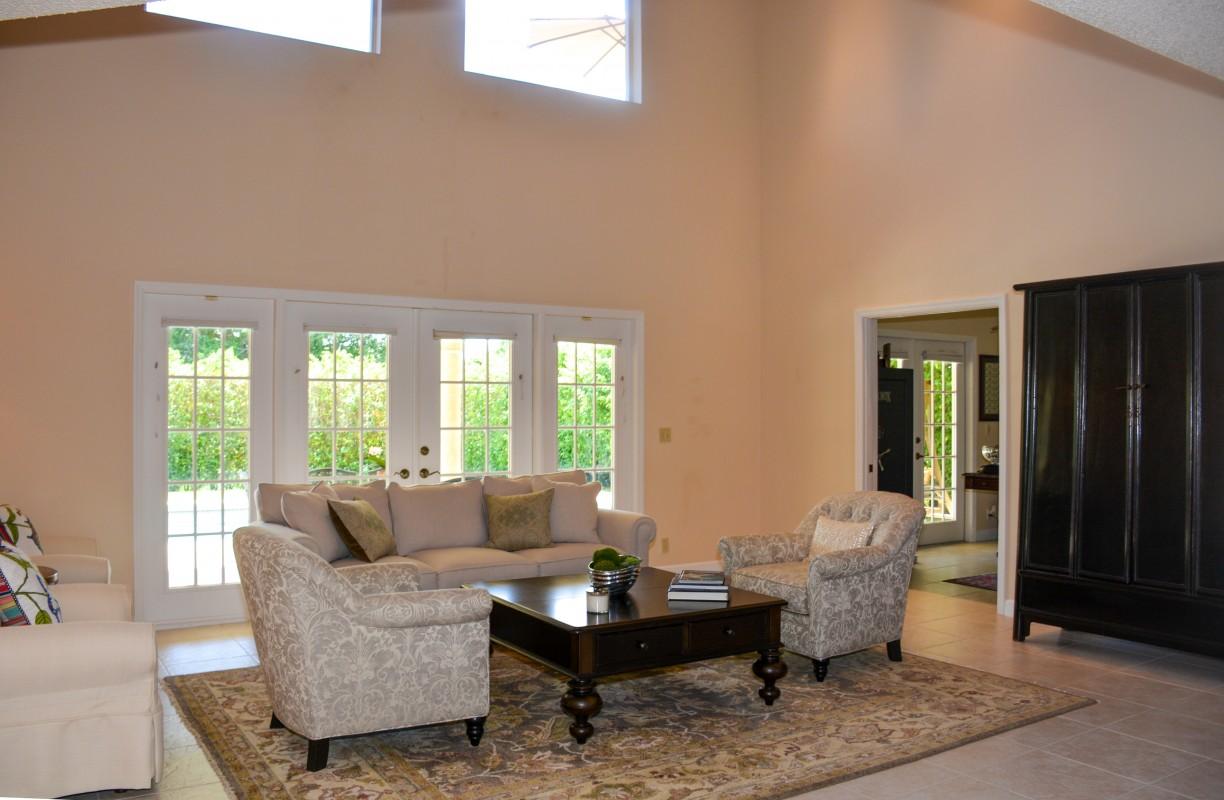 23222 L L'Ermitage Circle Boca Raton, FL 33433 - Photo 9 of 34 LIVING ROOM