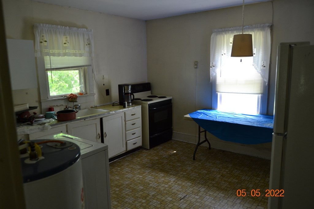 2744 Overton Road Victoria, VA 23974 - Photo 7 of 18 Gallery Image 7