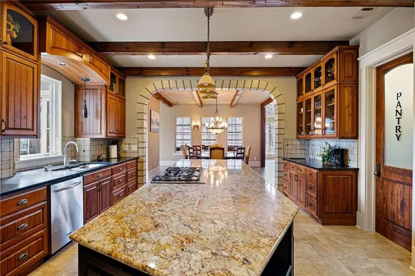 $1,985,000 | 928 Black Bear Trail, Jasper, GA 30143