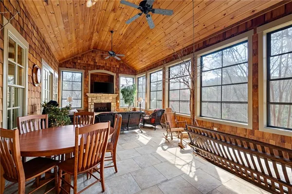 $1,985,000 | 928 Black Bear Trail, Jasper, GA 30143
