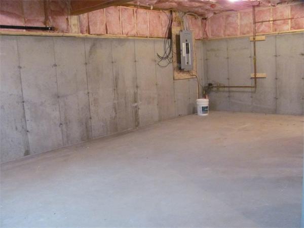 9 Glenwood Road Billerica, MA 01821 - Photo 7 of 8 Gallery Image 7