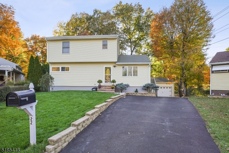 22 Burton Lane, Rockaway, NJ 07866 Compass