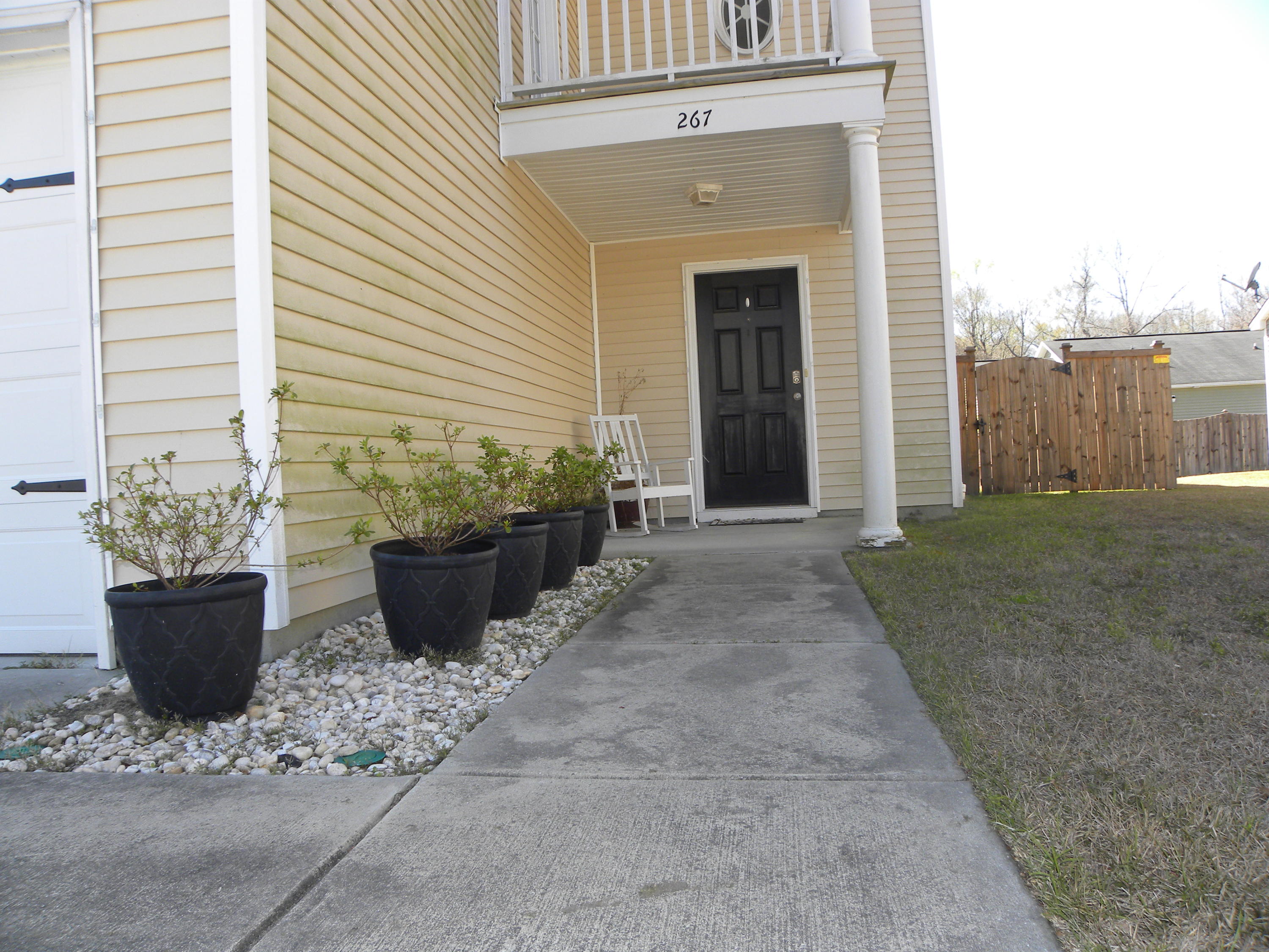 267 Island Green Road Goose Creek, SC 29445 - Photo 3 of 28 1c