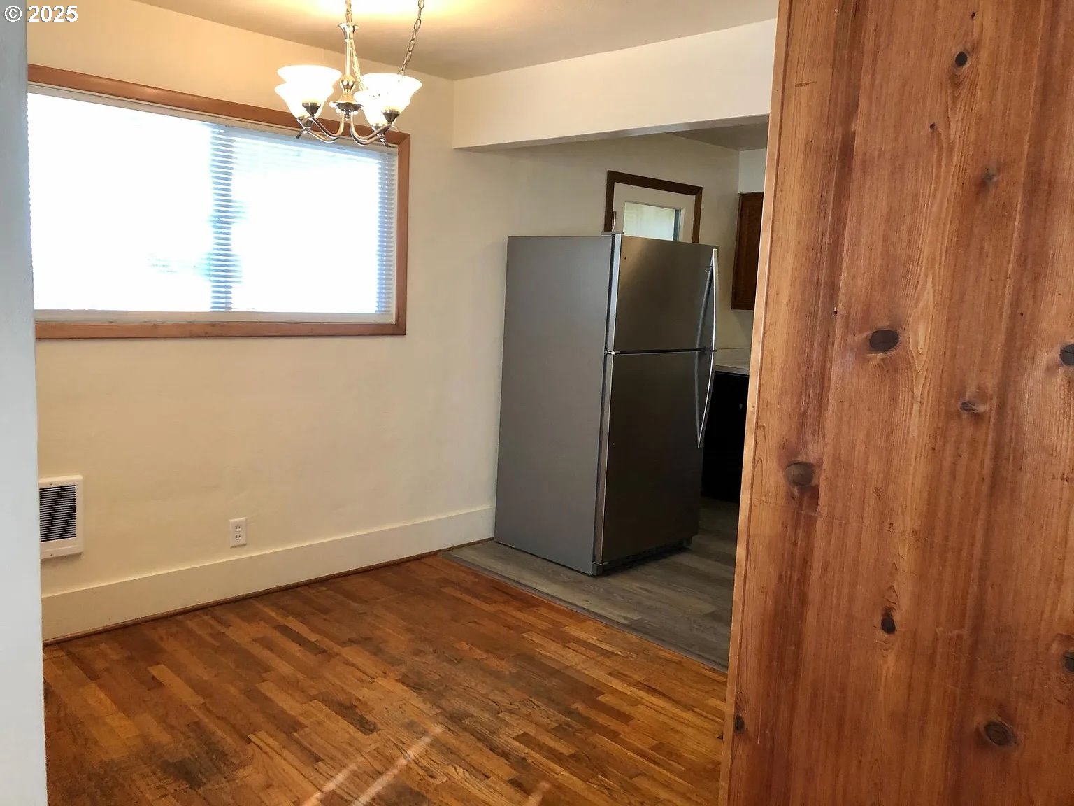 3215 Pheasant Boulevard Springfield, OR 97477 - Photo 4 of 19