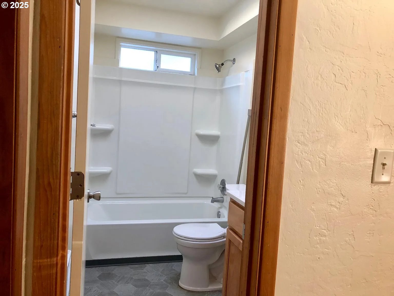 3215 Pheasant Boulevard Springfield, OR 97477 - Photo 8 of 19