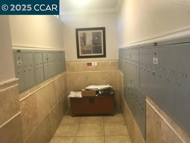 $2,100 | 590 El Dorado Avenue, Oakland, CA 94611