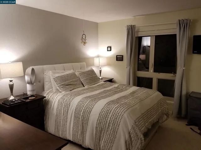 $2,100 | 590 El Dorado Avenue, Oakland, CA 94611