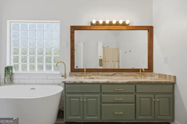 $429,000 | 57 Biltmore Circle, Sharpsburg, GA 30277