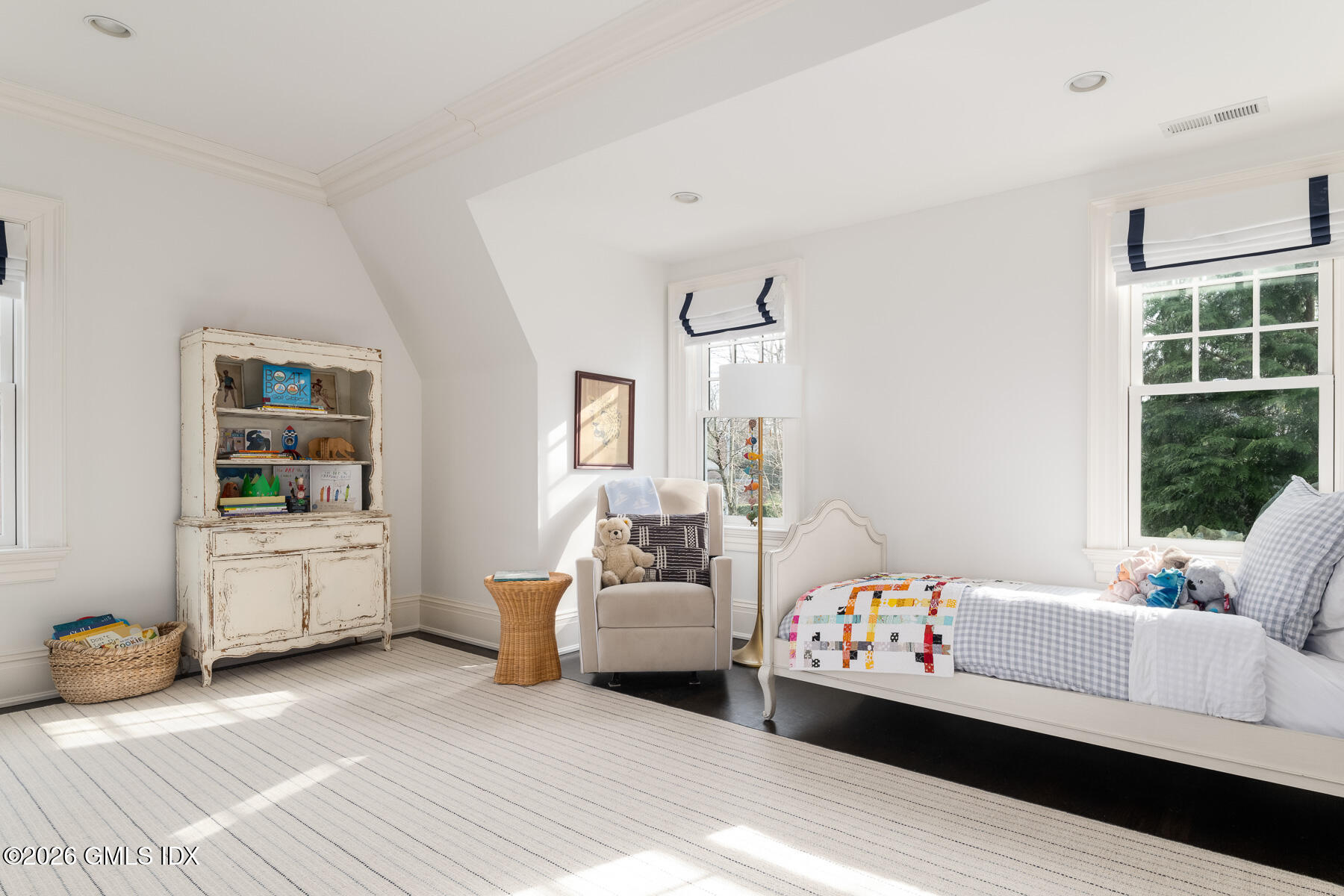 45 Willow Road Riverside, CT 06878 - Photo 21 of 35 a bedroom with bed and windows