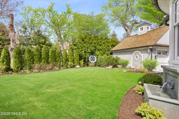 $6,550,000 | 45 Willow Road, Riverside, CT 06878