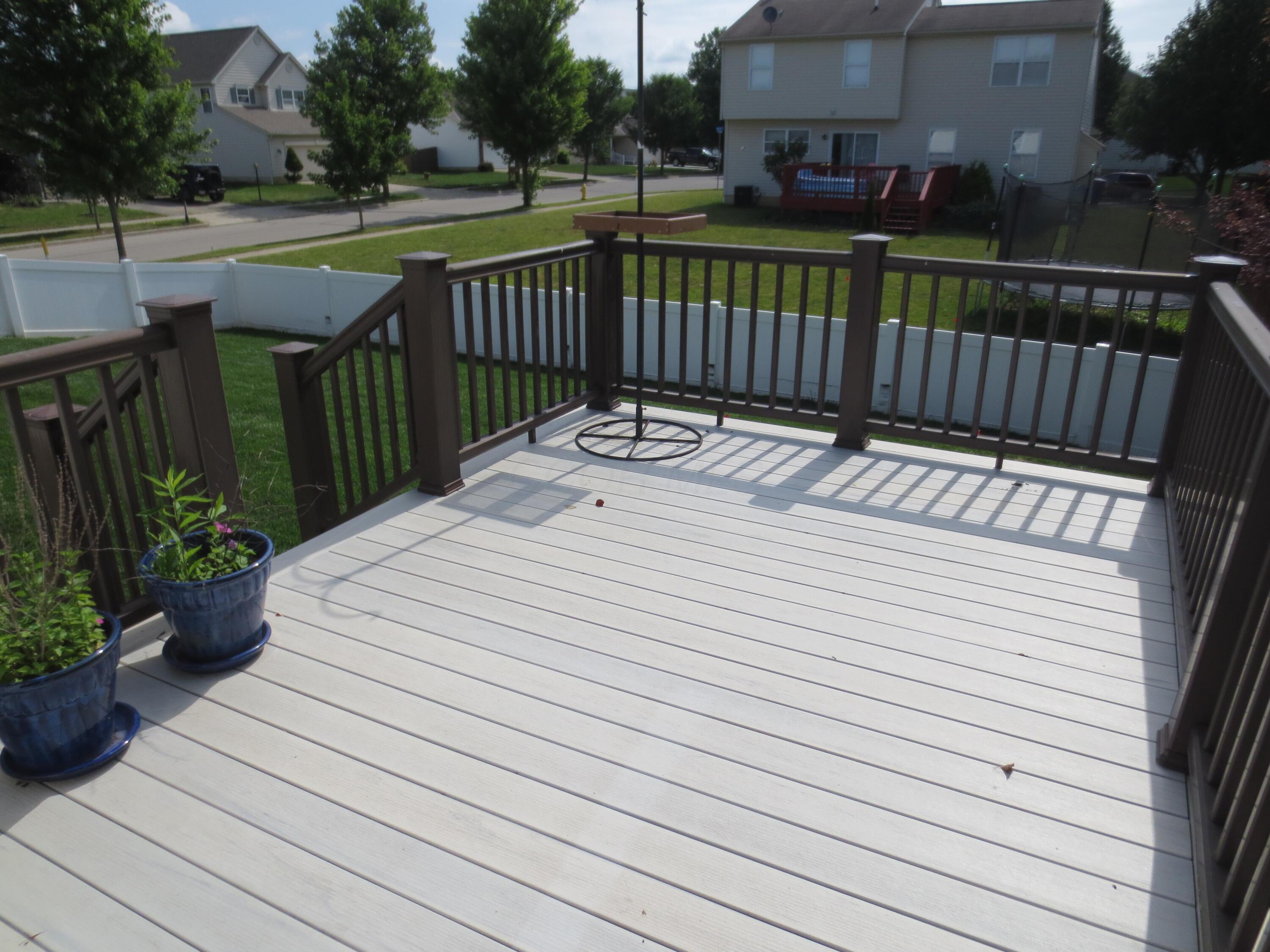 101 Merriston Circle Delaware, OH 43015 - Photo 27 of 34 Beautifull deck off great room . All composite decking.