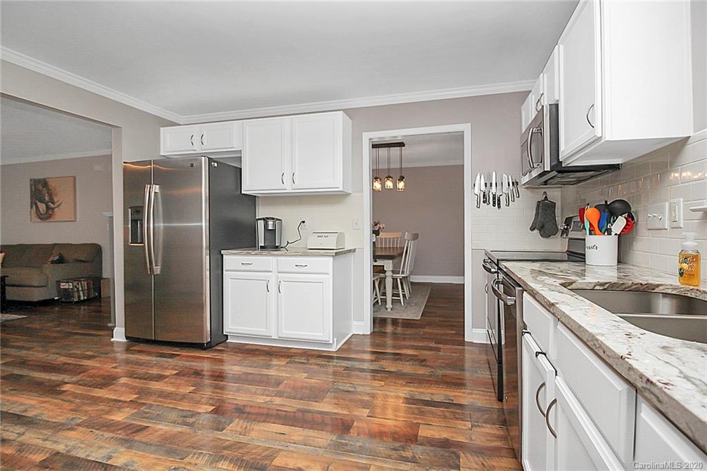 1619 Flagsworth Road, Unit 242 Clover, SC 29710 - Photo 12 of 42 Gallery Image 12