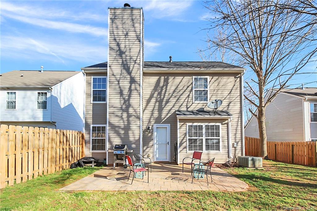 1619 Flagsworth Road, Unit 242 Clover, SC 29710 - Photo 4 of 42 Gallery Image 4