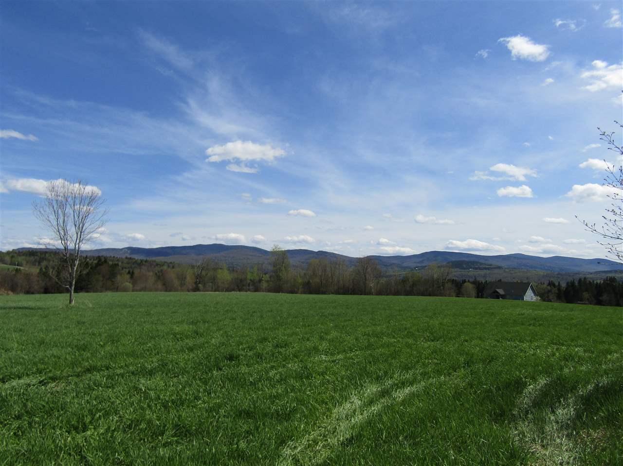 15 Bear Rock Road Colebrook, NH 03576 - Photo 2 of 9