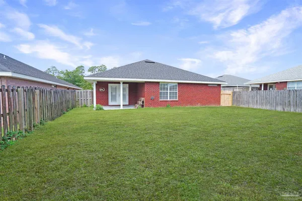 $2,095 | 8932 Abbington Drive, Pensacola, FL 32534