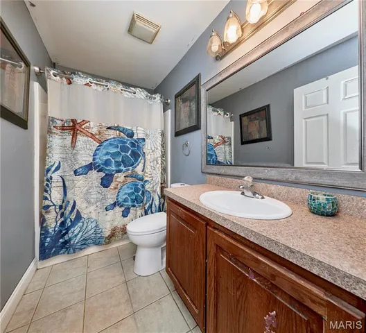 $295,000 | 80 Village Cir Drive, Winfield, MO 63389