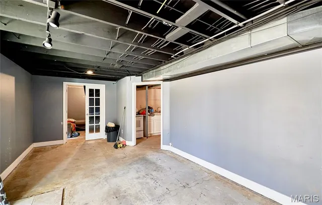 $295,000 | 80 Village Cir Drive, Winfield, MO 63389